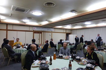 総会懇親会.jpg